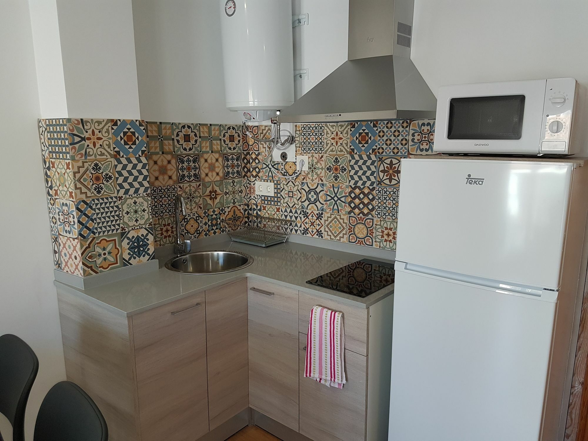 Apartamentos El Castell (Adults Only) Бенидорм Екстериор снимка